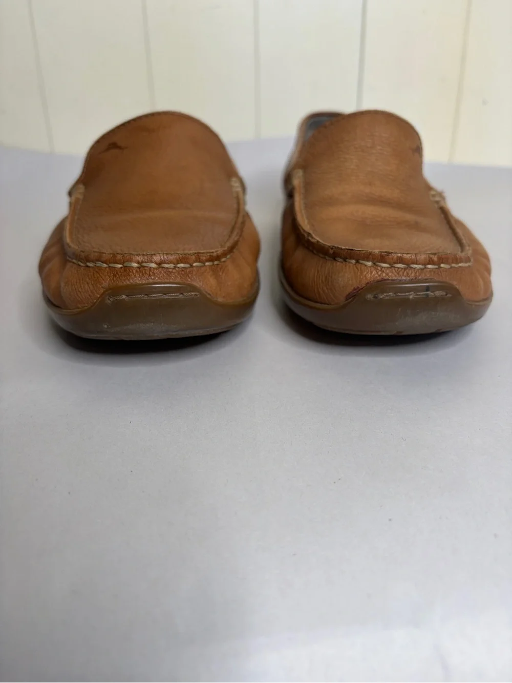 Tommy Bahama Orion Venetian Shoes  Brown Leather Slip On Loafers - Size 10